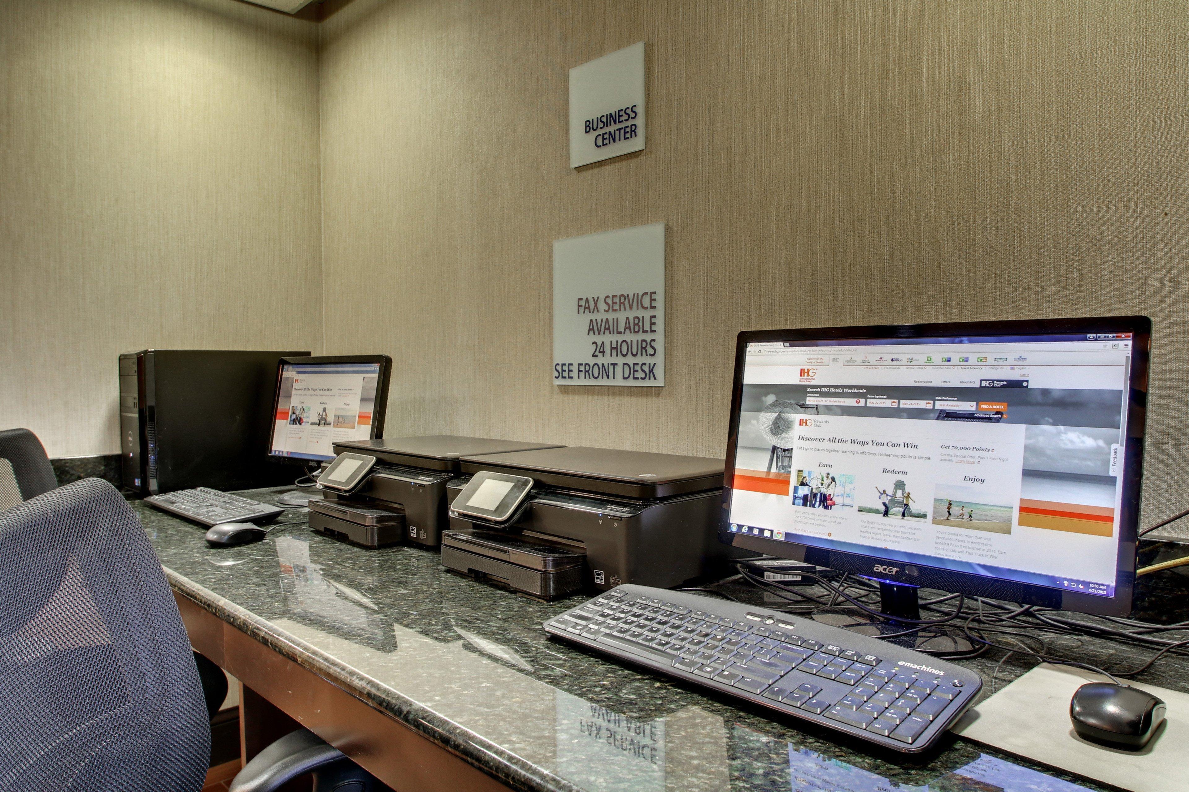 Holiday Inn Express Hotel Fort Campbell-Oak Grove By Ihg Екстериор снимка