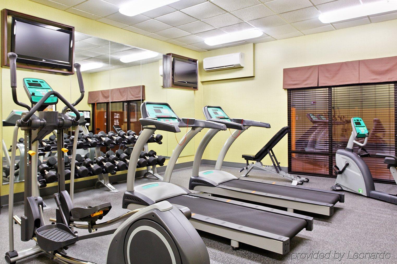 Holiday Inn Express Hotel Fort Campbell-Oak Grove By Ihg Екстериор снимка
